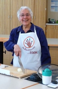 Tips for One-Handed Cooking After Stroke - Saebo